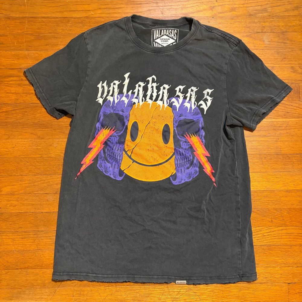 Valabasas Vintage Mens Graphic T-Shirt Black Smiley Skull Distressed Medium